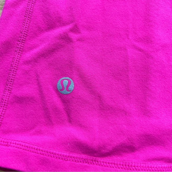 LIKE NEW LULU LEMON TANK - Picture 3 of 4
